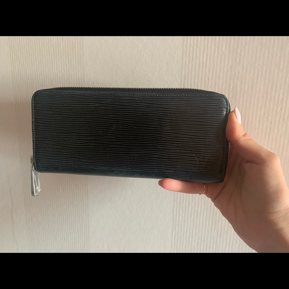 Louis Vuitton Epi Leather Zippi Wallet